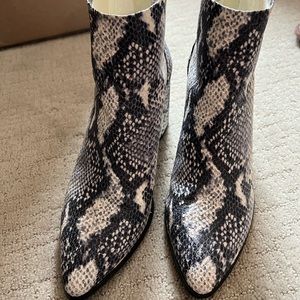 Steve Madden booties